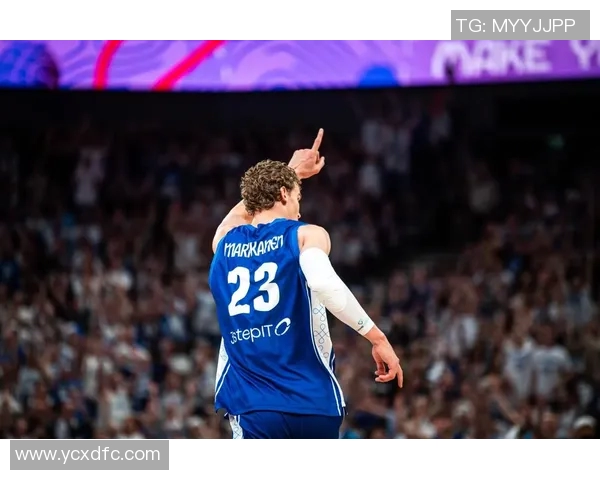 英格兰与芬兰激战2000欧预赛回顾球迷热情高涨的精彩瞬间